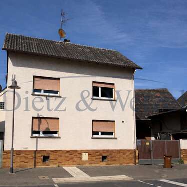 Foto - Haus zum Kaufen in Wetzlar Dutenhofen 255.000,00 € 142 m²