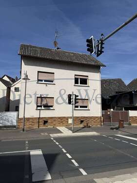 Foto - Haus zum Kaufen in Wetzlar Dutenhofen 235.000,00 € 142 m²