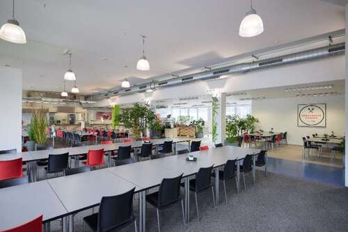 Foto - Büro in Stuttgart 8.976,00 € 816 m²