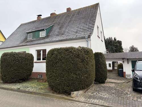 Foto - Haus zum Kaufen in Magdeburg 200.000,00 € 112 m²