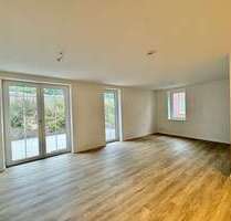 Haus zum Mieten in Elsfleth 1.200,00 € 155.75 m²