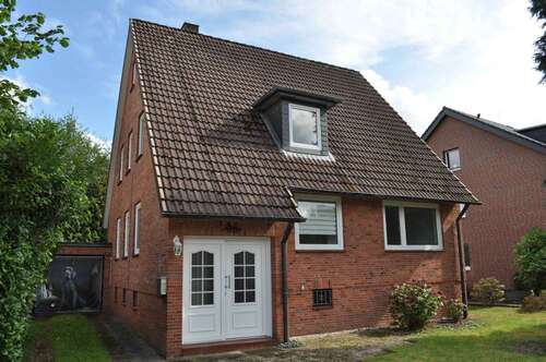 Foto - Haus zum Kaufen in Norderstedt-Garstedt 595.000,00 € 130 m²