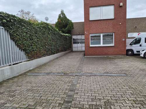 Foto - Halle in Neuss 1.400,00 € 210 m²