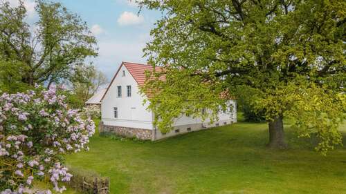 Foto - Haus zum Kaufen in Lindendorf-Dolgelin 975.000,00 € 160 m²