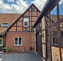 Haus zum Kaufen in Uetze 339.000,00 € 147.8 m²