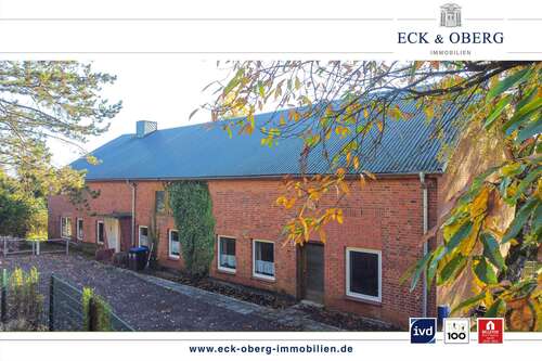 Foto - Haus zum Kaufen in Schönwalde 299.000,00 € 264 m²