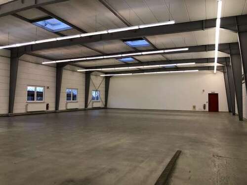 Foto - Halle in Zossen 2.800,00 € 470 m²