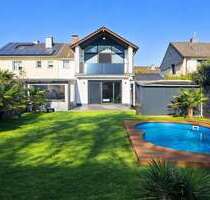 Haus zum Kaufen in Krefeld 520.000,00 € 148 m²