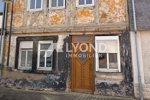 Foto - Haus zum Kaufen in Weferlingen 39.000,00 € 100 m²