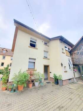 Foto - Haus zum Kaufen in Remchingen 480.000,00 € 185 m²