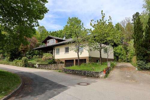 Foto - Haus zum Kaufen in Hayingen 395.000,00 € 222 m²