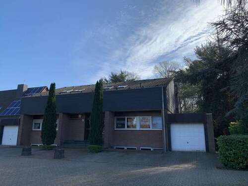 Foto - Haus zum Kaufen in Kamp-Lintfort 650.000,00 € 432.21 m²
