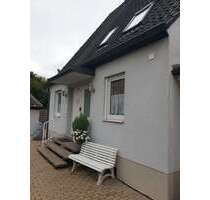 Haus zum Mieten in Bergtheim 850,00 € 106 m²