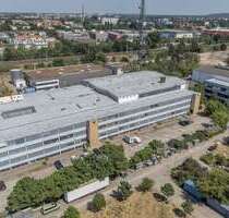 Halle in Berlin 6.951,68 € 868.96 m²