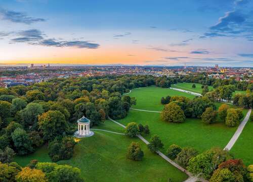 Foto - Haus zum Mieten in München 8.300,00 € 270 m²