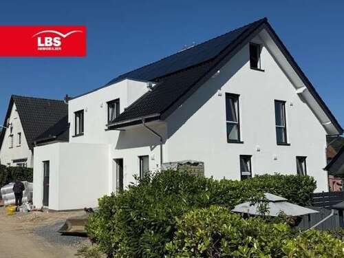 Foto - Haus zum Kaufen in Vlotho 460.000,00 € 119.1 m²