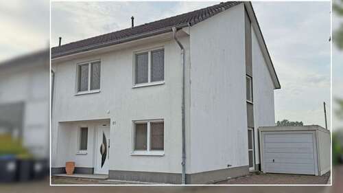 Foto - Haus zum Kaufen in Moers 350.000,00 € 133 m²