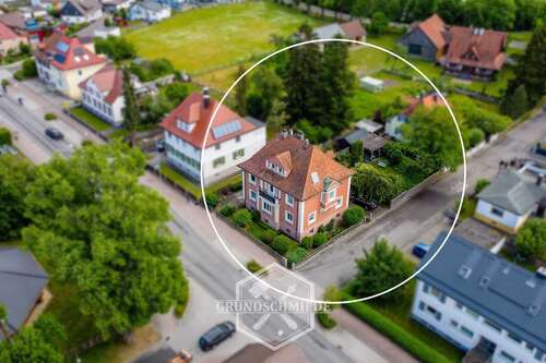 Foto - Haus zum Kaufen in Hüfingen 650.000,00 € 280 m²