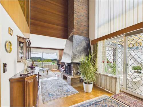 Foto - Haus zum Kaufen in Goldbach 755.000,00 € 207.58 m²