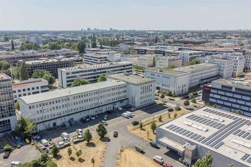 Foto - Halle in Berlin 1.902,38 € 174.53 m²