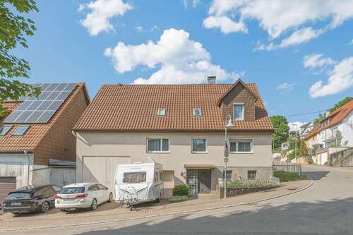 Foto - Haus zum Kaufen in Oberboihingen 790.000,00 € 141 m²