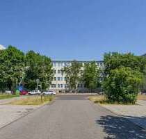 Büro in Berlin 5.041,79 € 423.68 m²
