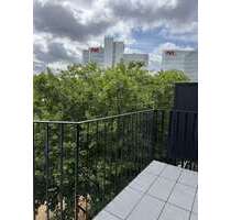 Wohnung zum Mieten in Düsseldorf 2.200,00 € 92.45 m²