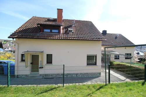 Foto - Haus zum Kaufen in Hofheim Wildsachsen 699.000,00 € 300 m²