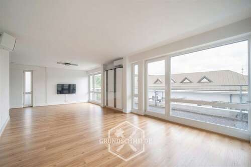 Foto - Wohnung zum Mieten in Plochingen 1.900,00 € 155 m²