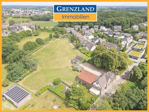 Foto - Haus zum Kaufen in Wesel Fusternberg 975.000,00 € 257.87 m²
