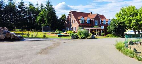 Foto - Haus zum Kaufen in Waren (Müritz) 520.000,00 € 450 m²