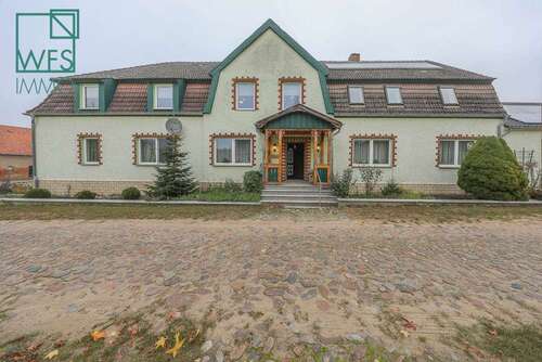 Foto - Haus zum Kaufen in Marienfließ 699.000,00 € 680 m²