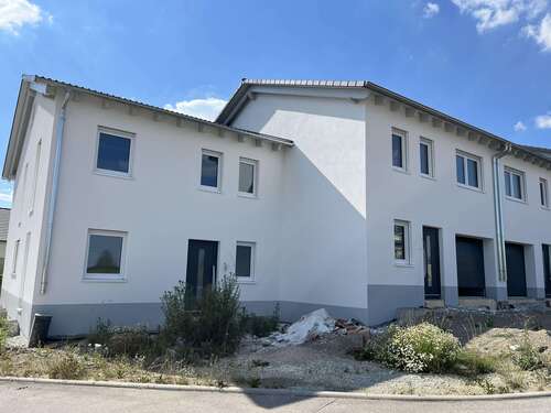 Foto - Haus zum Kaufen in Adelmannsfelden 522.000,00 € 132 m²