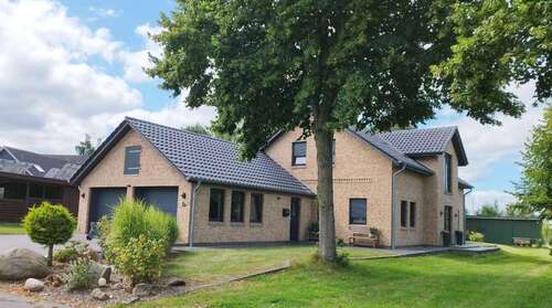 Foto - Haus zum Kaufen in Norderstapel 400.000,00 € 190 m²