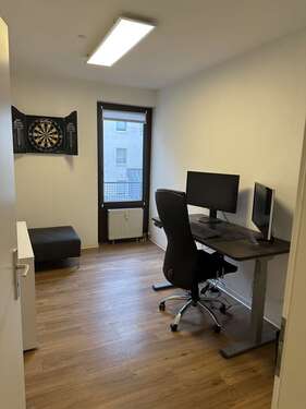 Foto - Büro in Köln 450,00 € 15 m² - 450,00&nbsp;EUR Kaltmiete, ca.&nbsp; 15,00&nbsp;m&sup2;