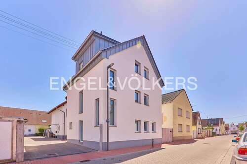 Foto - Haus zum Kaufen in Böhl-Iggelheim 475.000,00 € 140 m²