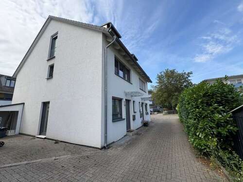 Foto - Haus zum Kaufen in Neuenburg 498.000,00 € 122.03 m²