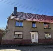 Haus zum Kaufen in Wegeleben 99.000,00 € 100 m²