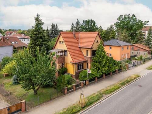 Foto - Haus zum Kaufen in Luckenwalde 470.000,00 € 213 m²