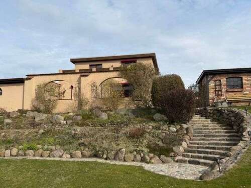 Foto - Haus zum Kaufen in Güstrow 378.000,00 € 105.93 m²