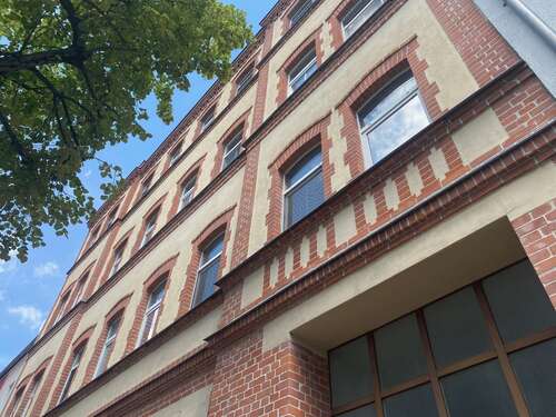 Foto - Wohnung zum Mieten in HalleSaale 470,00 € 64 m²