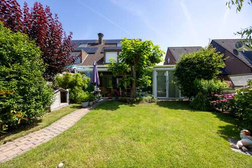 Foto - Haus zum Kaufen in Grevenbroich 529.000,00 € 150 m²