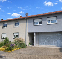 Haus zum Kaufen in Moers 336.000,00 € 163 m²