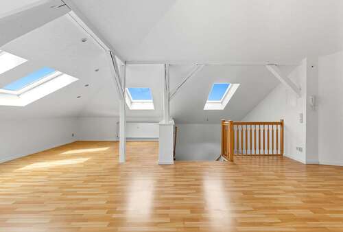 Foto - Wohnung zum Mieten in Dresden 740,00 € 82 m²