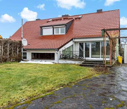 Foto - Haus zum Kaufen in Halle 329.000,00 € 109 m²