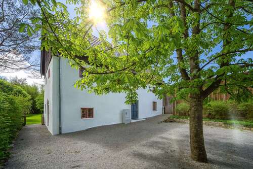 Foto - Haus zum Mieten in Berg 4.250,00 € 130 m²
