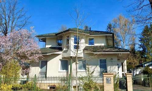 Foto - Haus zum Kaufen in Zühlsdorf 869.000,00 € 273 m²