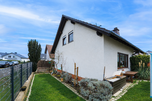 Foto - Haus zum Kaufen in Idstein 420.000,00 € 153.65 m²