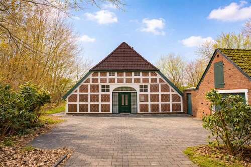 Foto - Haus zum Kaufen in Oldenburg (Oldenburg) Donnerschwee 689.000,00 € 177 m²