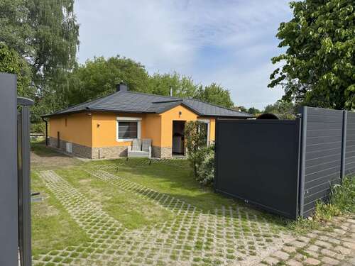 Foto - Haus zum Kaufen in Berlin - Reinickendorf 699.000,00 € 205.13 m²